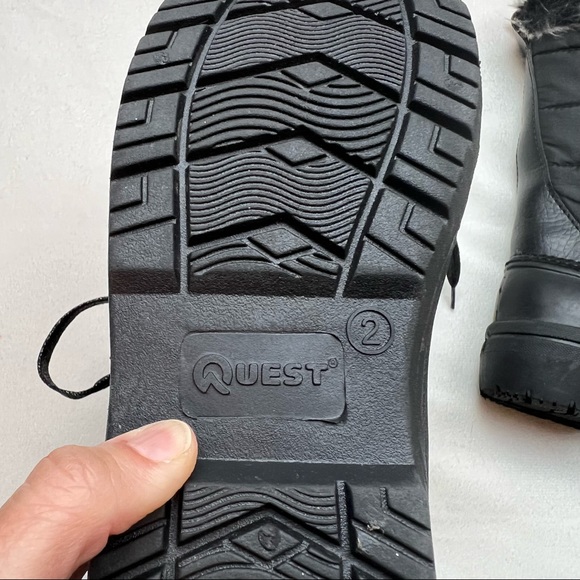 Quest Black Snow Boots Size 2 - Picture 7 of 8